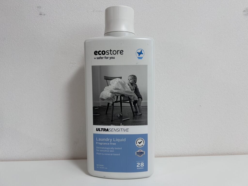 ecostore エコストア 1Lボトルと他の洗剤との大きさ比較