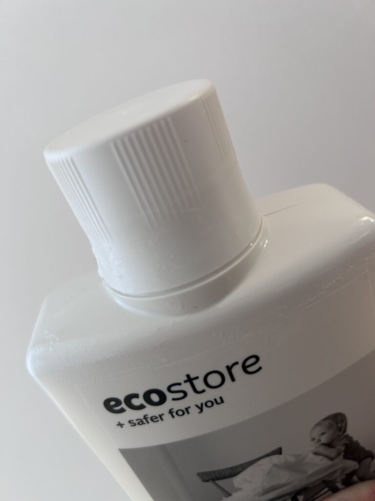 ecostore エコストア 2回目の配送時に液だれが発生した様子